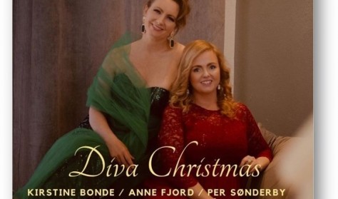 Diva julekoncert med / Diva Christmas concert with                  Anne, Kirstine og pianist Per S / 