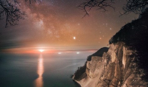 Fuldmånestillevandring på Møns Klint i Dark Sky