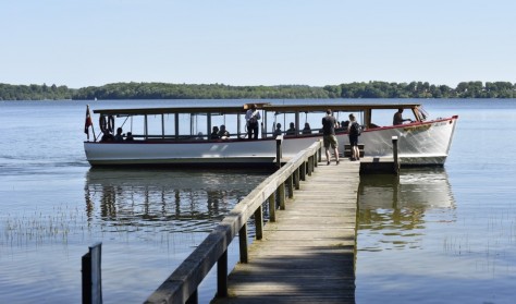 Sejltur med Hjortholm på Roskilde Fjord og kørsel med NATURekspressen