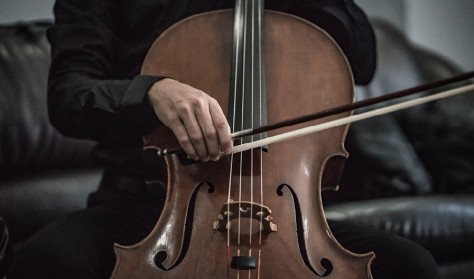 Cellokoncert: Anker Sigfusson