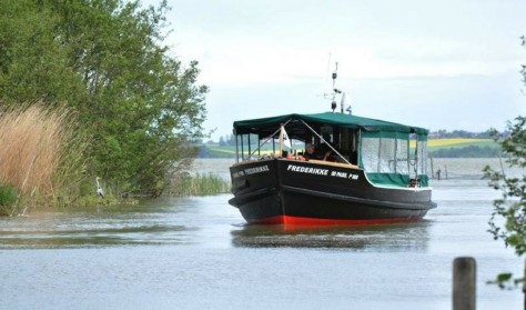 Ture - Tag med Arresø Sejladsen M/S "Frederikke" på sejltur