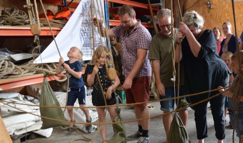 Sommerferie på Holbæk Havn – sømand for en dag