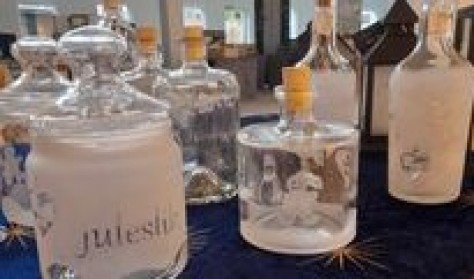 Juleworkshop med sandblæsning på glas/ Weinachts Workshop Sandstrahlen auf Glas.