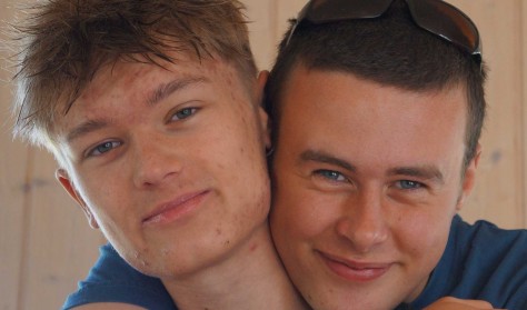 Marius spiller - kom og syng med